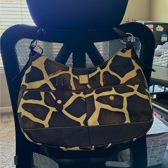 Dooney & Bourke chocolate leather camp bag - Picture 5 of 6